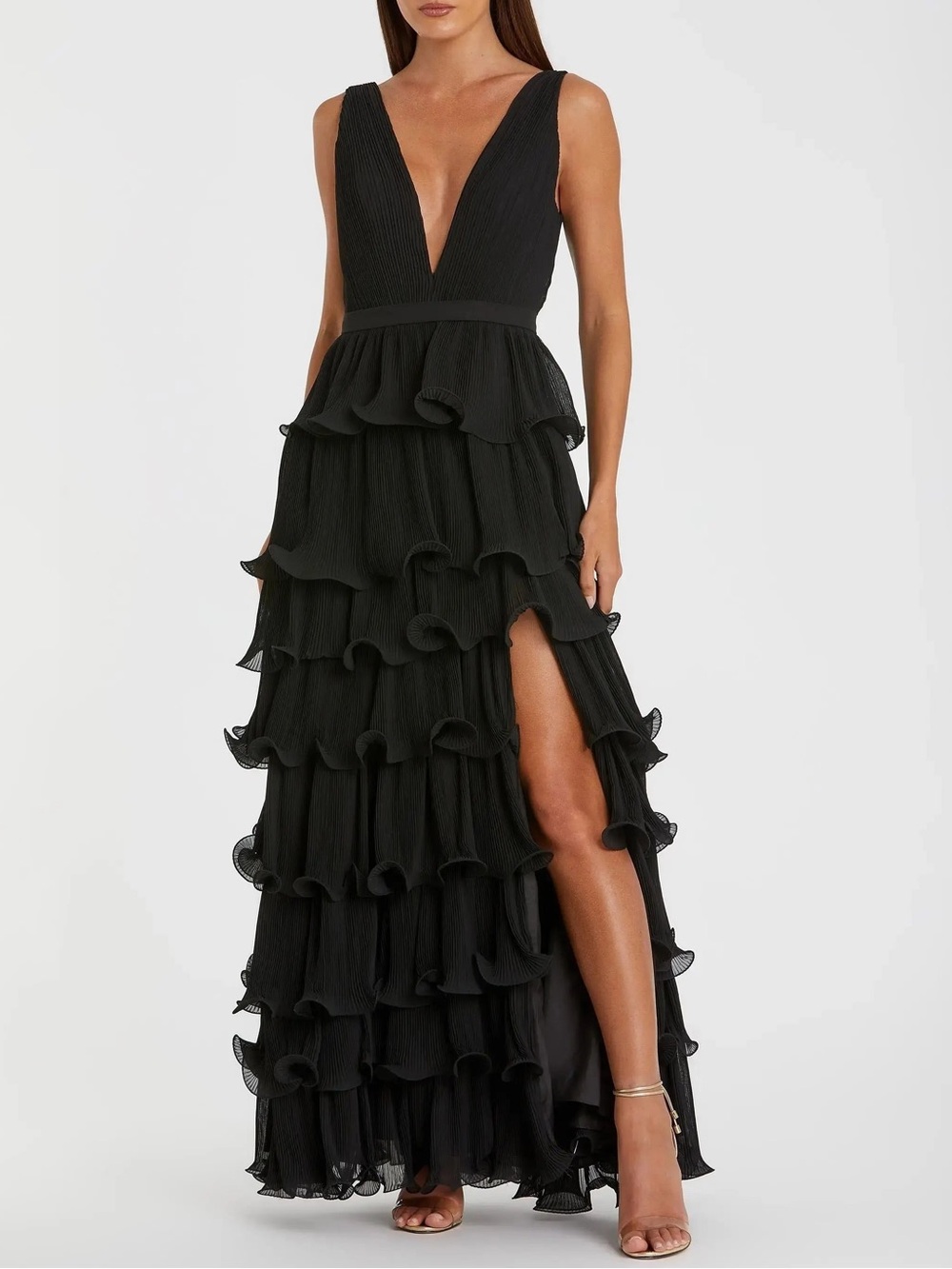 Ieena for Mac Duggal Black Sleeveless Ruffle Tiered Vneck Gown 49054 Size 12 NWT